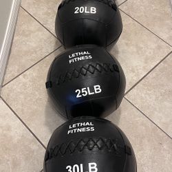 Soft Wall Ball  Brand New   Price Not 1$  READ DESCRIPTION   Available 8/10/14/20/25/30 Lbs