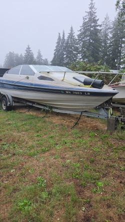 1987 Capri 1950 BR Fiberglass Boat + Trailer