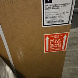 Medline Semi-Electric Basic Homecare Hospital Bed - MDR107002E