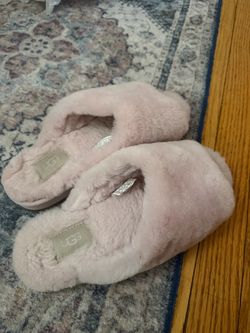 Ugg slippers