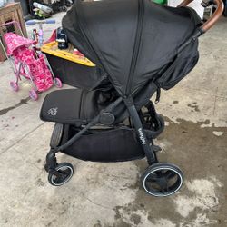 Stroller 