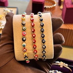 Women’s Bracelets 