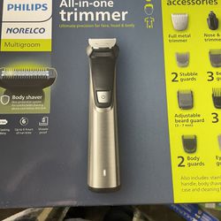 Philips Norelco Multigroom - Titanium blades, All-in-one Trimmer