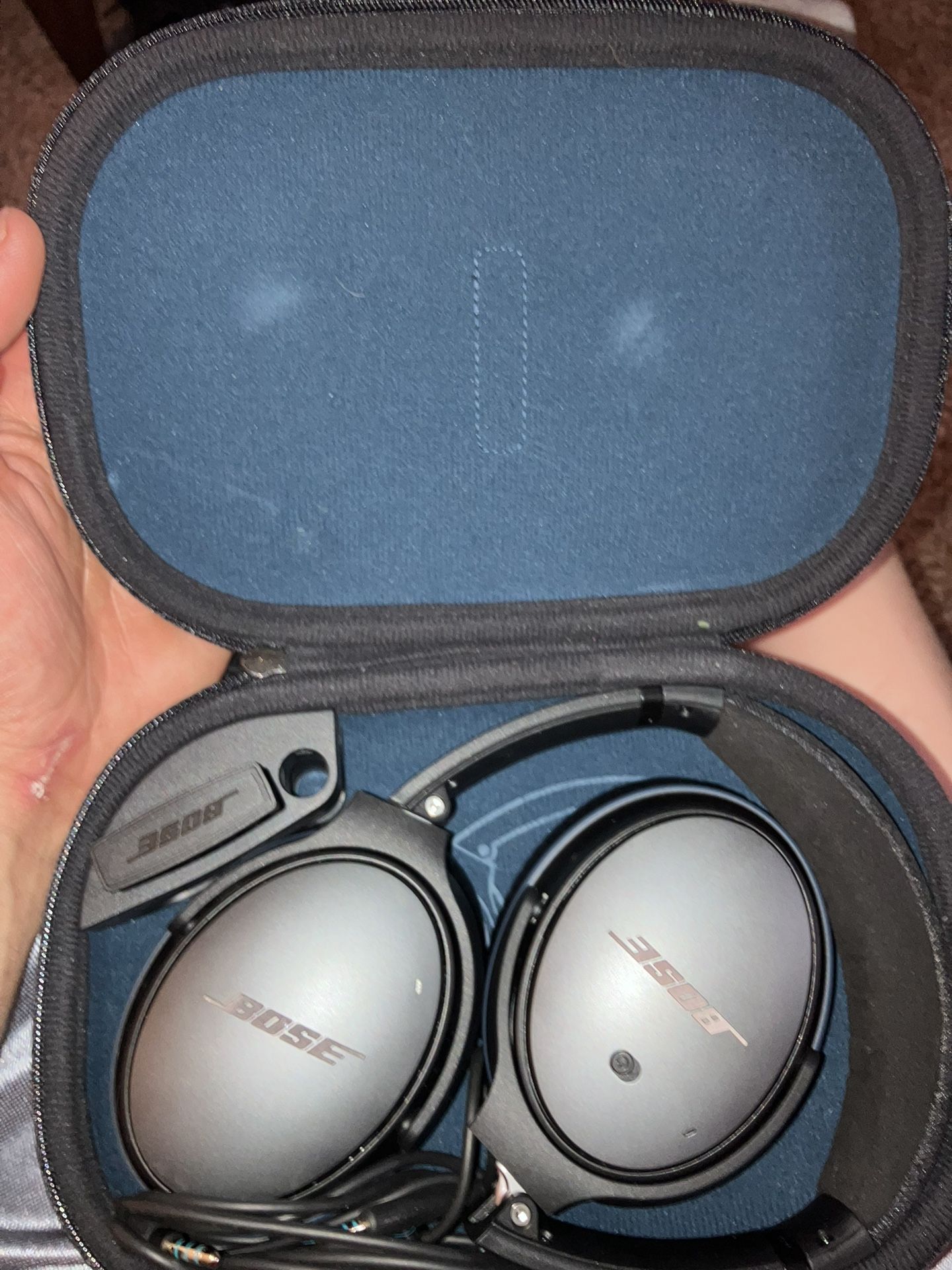 Bose QC25 Noice Cancelling Headphones