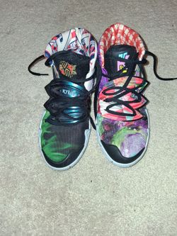 Kylie size 5Y shoe