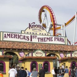 Knotts Berry Farm Tickets