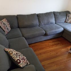 Jayceon 3 Piece Sectional With Chaise (Right Arm Facing)