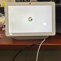 Google Home Max 10” 