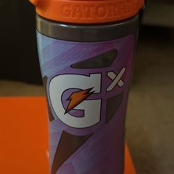 Brand New Gatorade GX Waterbottle 