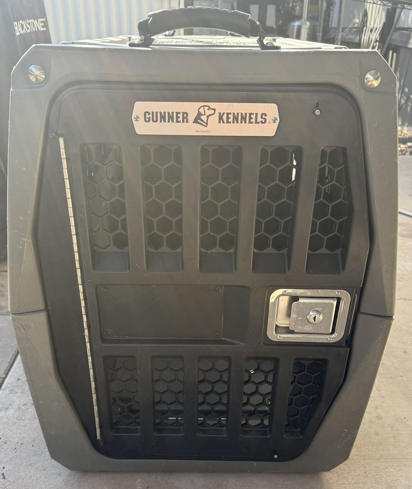 Gunner G1 Intermediate Kennel With Chew Guards
