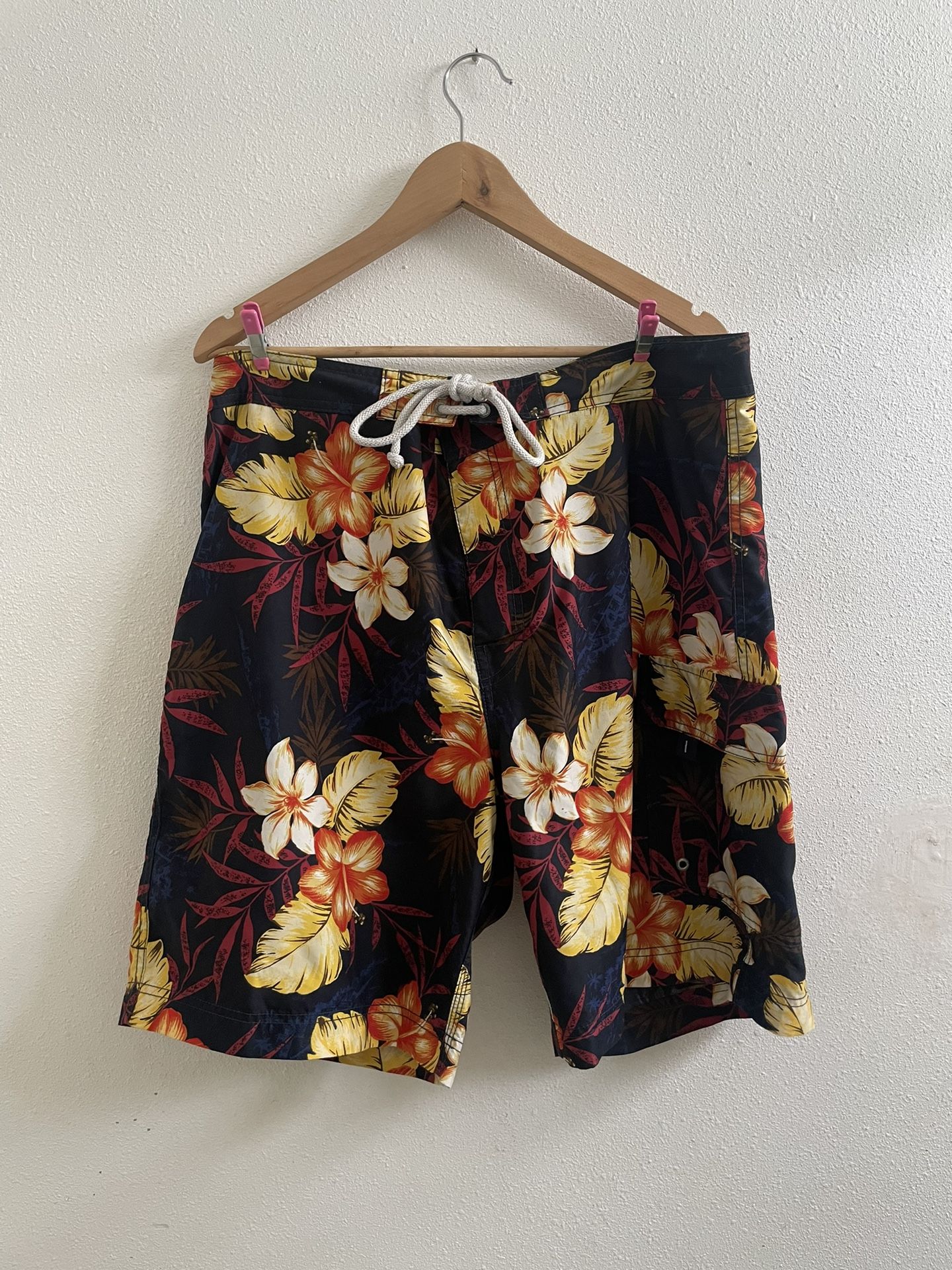 Banana Republic Tropical Men’s Swim Shorts