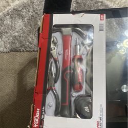 70 Piece. Bough. 20 V Max 1.5an. Kit  Not Used For Sale 