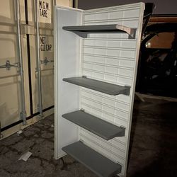 Metal Shelves For Commercial Use / Estantes De Metal Para Uso De Tienda Comercial OBO