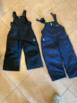 2T and 4T Snowpants… Read description