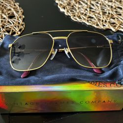 Sunglasses Men’s Black Gradient Vintage Frames 