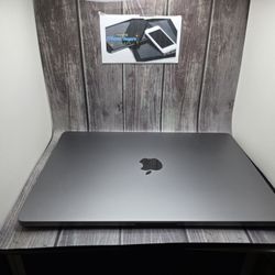 MacBook Air 15" M3