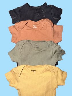 Ribbed Gerber onesies - size 3-6M