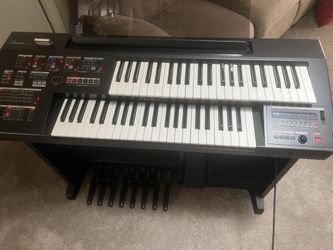 Keyboard - Yamaha Electone ME50 (Electronic Organ Keyboard Piano
