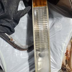 Free GMC Right Side Turn Signal