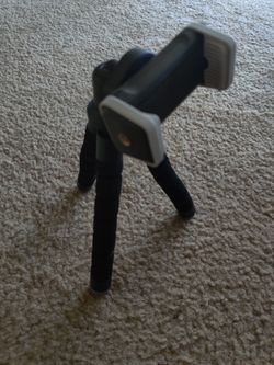Flexible Adjustable Tripod