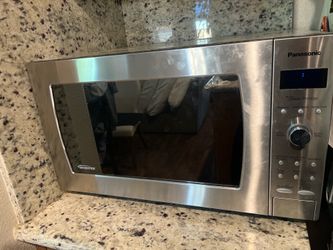 Panasonic Genius Prestige 2.2 cu. ft., 1,250-watt inverter microwaves