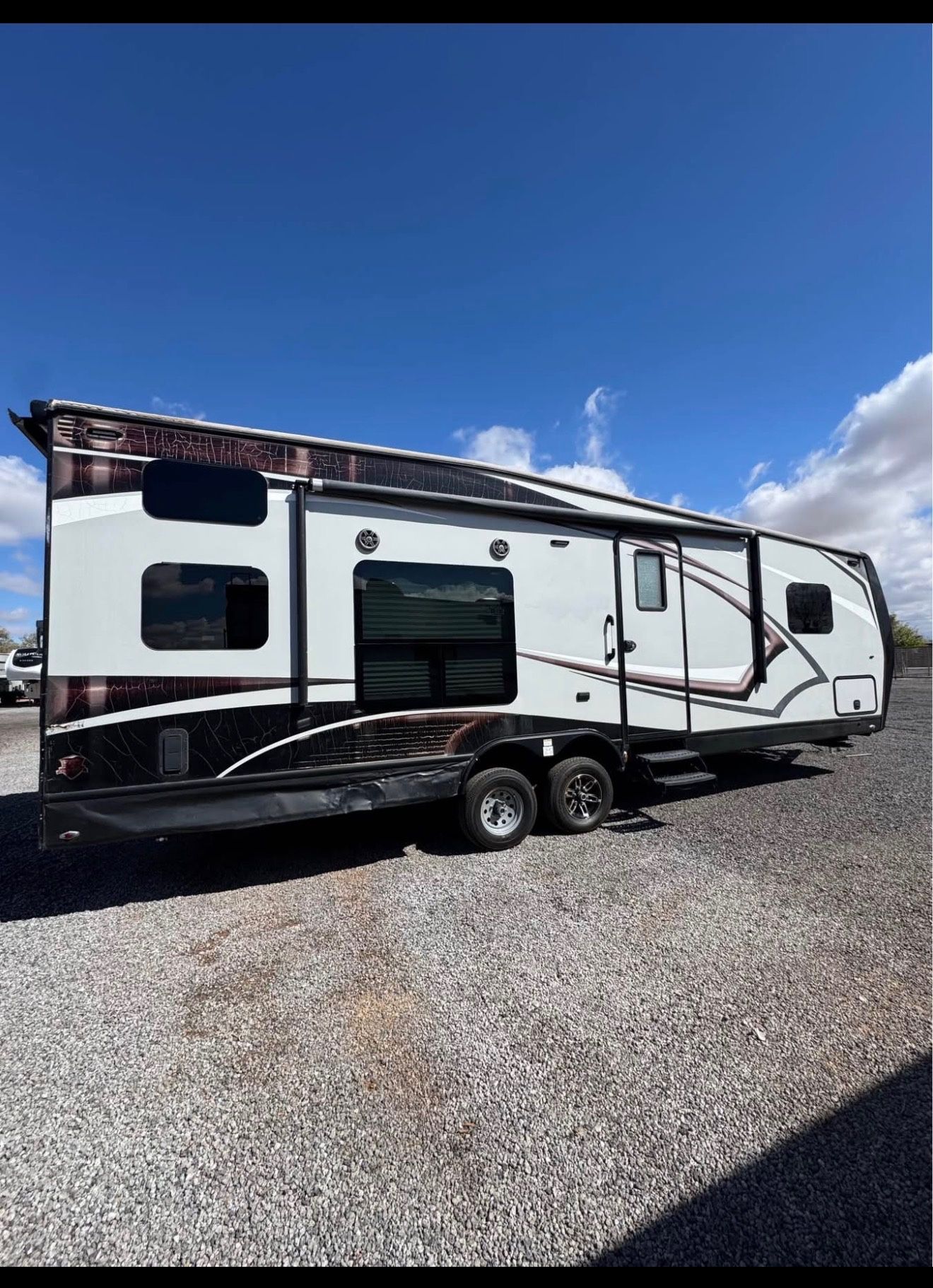 2016 Weekend Warrior/Toy Hauler