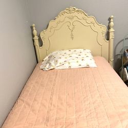 Twin Girl Bed