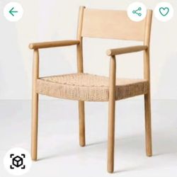 🍍🍍P312#12 $70 !! only 1 Available Wood
& Cane Captain Dining Chair Natural
Hearth & Hand'M with Magnolia🍍🍍🍍