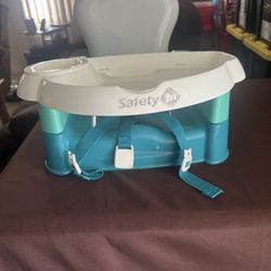 Safety 1st Snack & Go Booster Seat