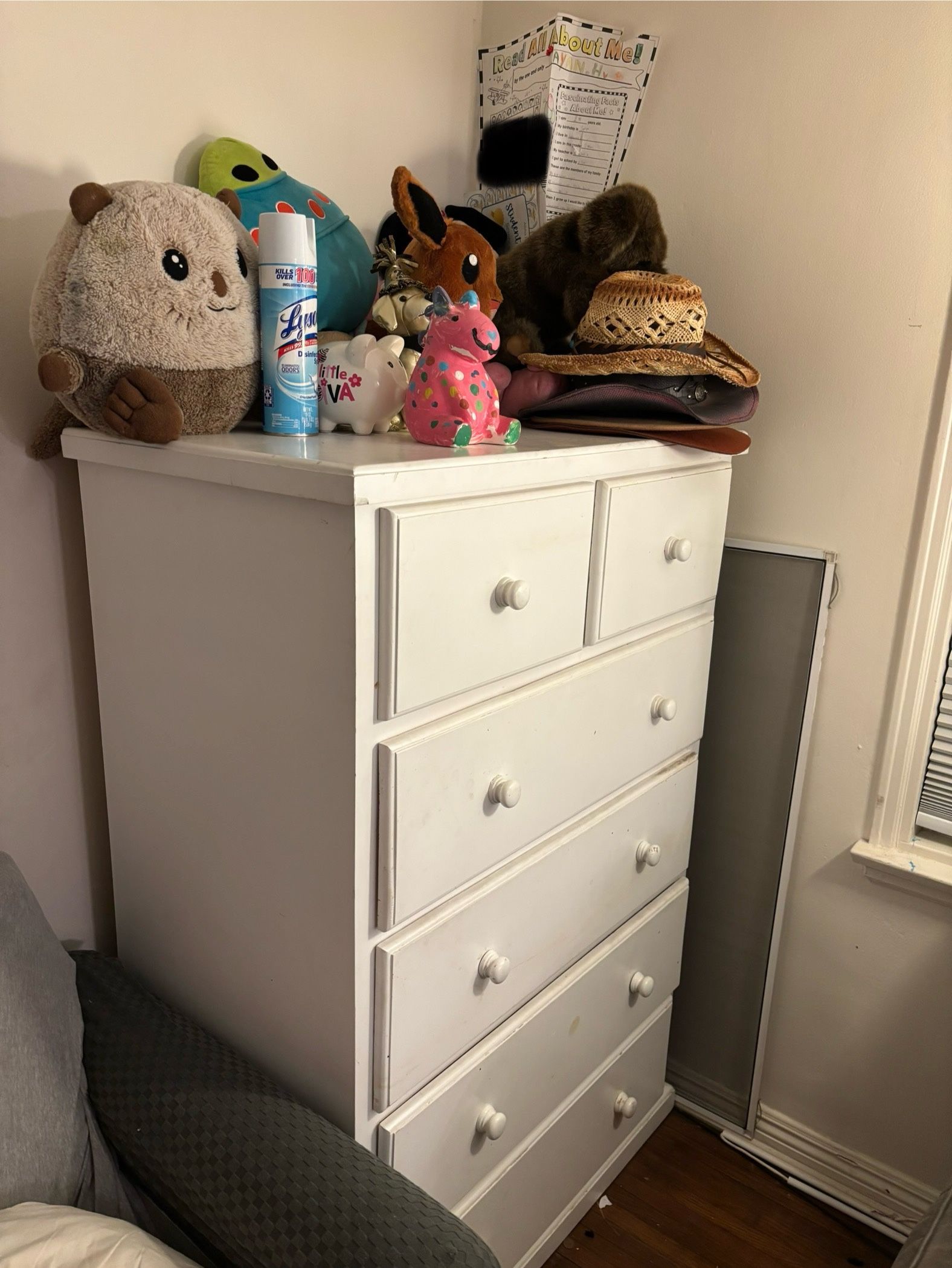 White Solid Wood Dresser