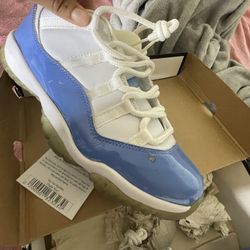 Jordan 11 Retro Low ‘UNC’