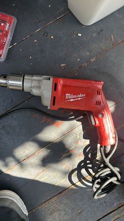 Milwaukee Magnum Drill 0299-20