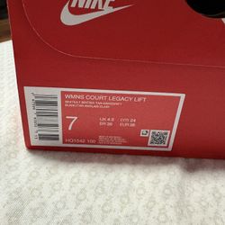 Nike Woman Shoes New 