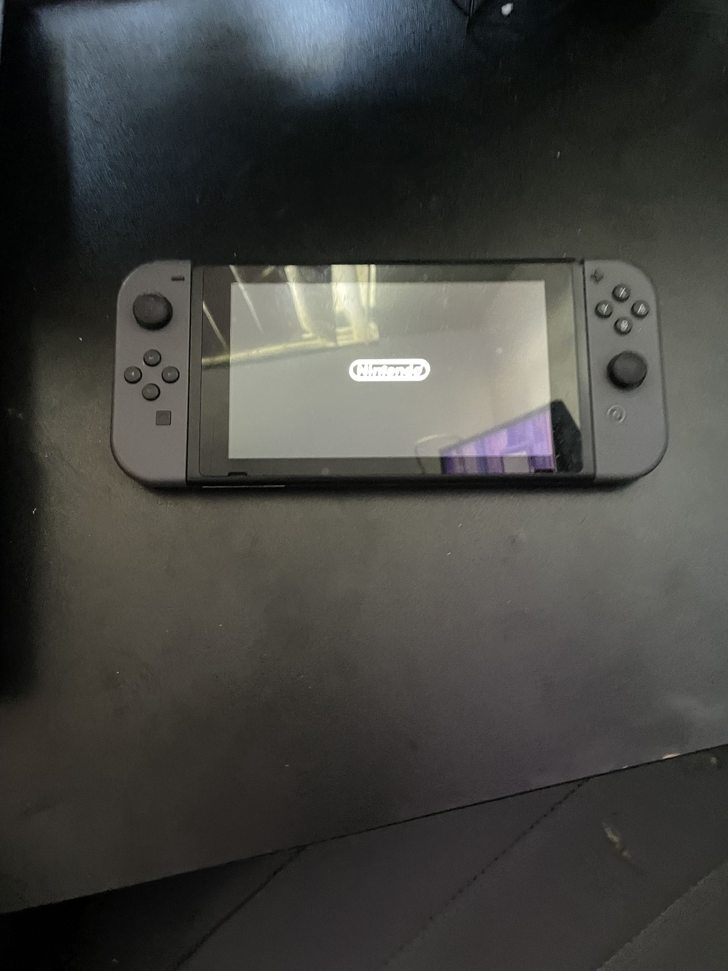 grey nintendo switch 