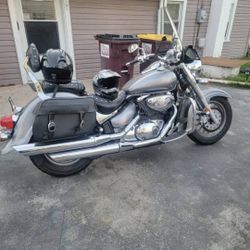 2007 Suzuki Boulevard