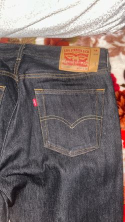 Levi’s 501s charcoal