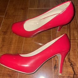 Mossimo Red Platform Pumps Womens 8.5