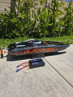 Pro Boat Black Jack 42
