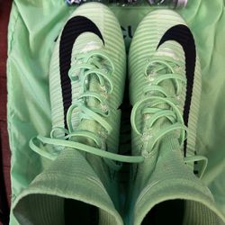 Mercurial Superfly V SG Size 9 Electric Green