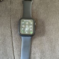 Apple Watch Series 5 44 mm 