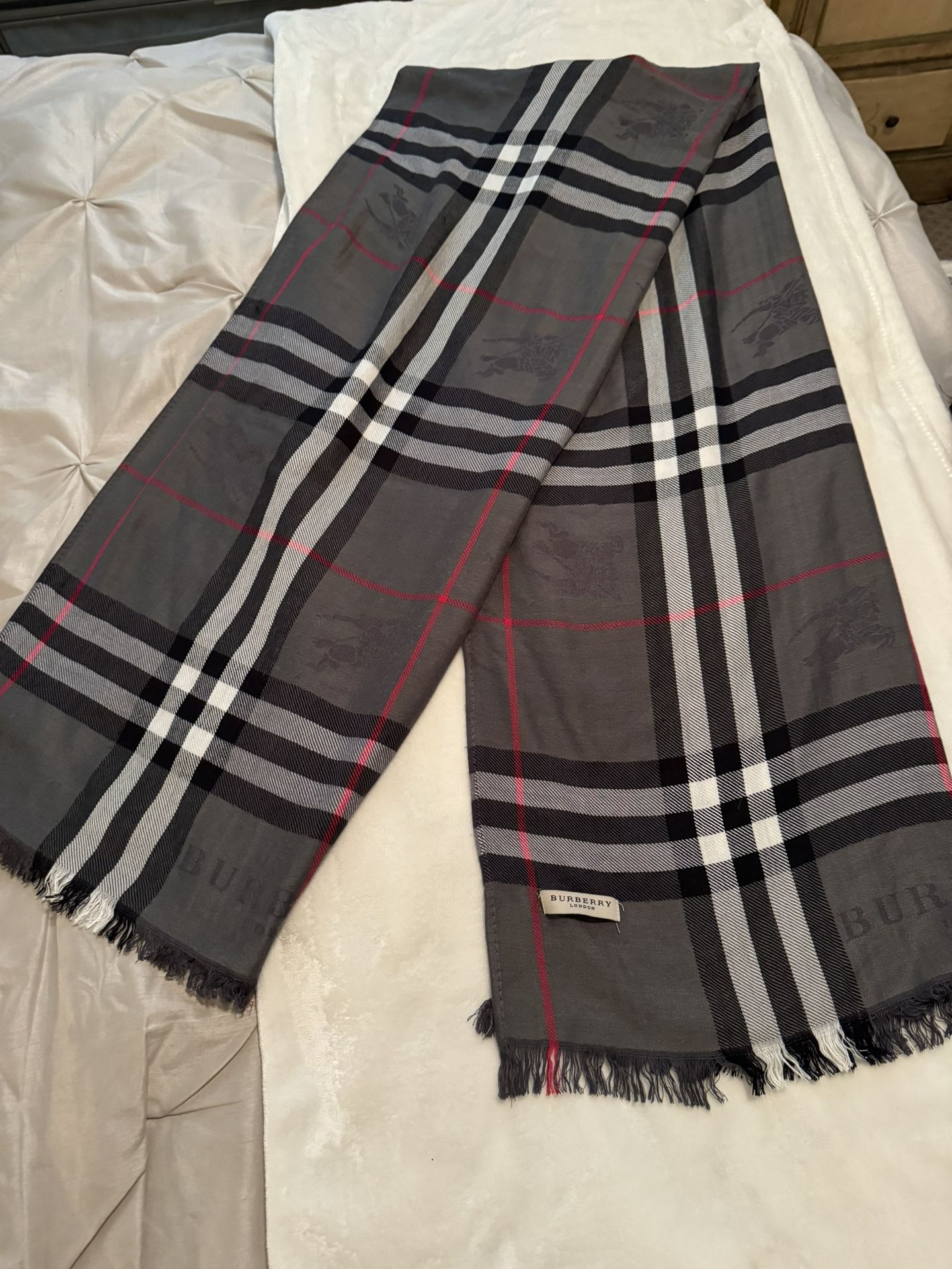 Burberry scarf