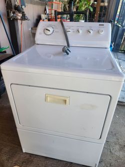 Very nice and electric dryer...
