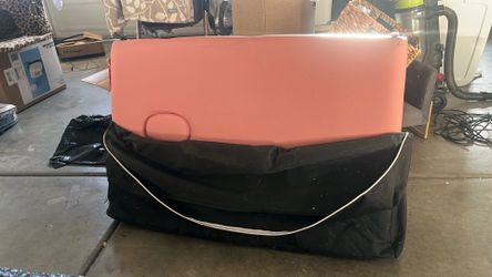 Massage  table.