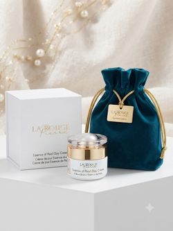 La Rouge Pierre Essence of Pearl Day Cream $395 & Beauty Gift Bag🎁