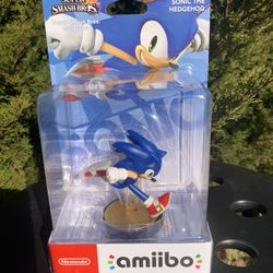 Sonic the Hedgehog amiibo In Box