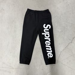 Supreme sweats
