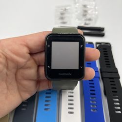 Garmin Forerunner 35 With Bands And Screw Kit. Not Charging. Selling For Parts Only.