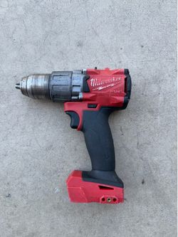 Milwaukee drill m18