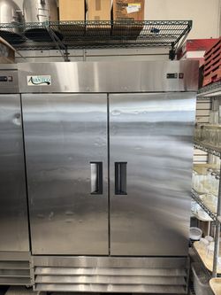 Commercial 2 Door Reach In Freezer 