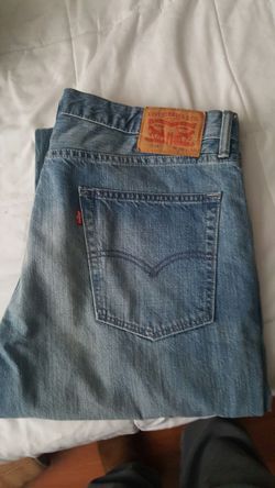 Levis 514